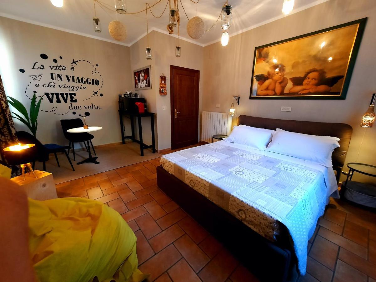 דירות פניקאלה Leonaerdo Guests House חדר תמונה